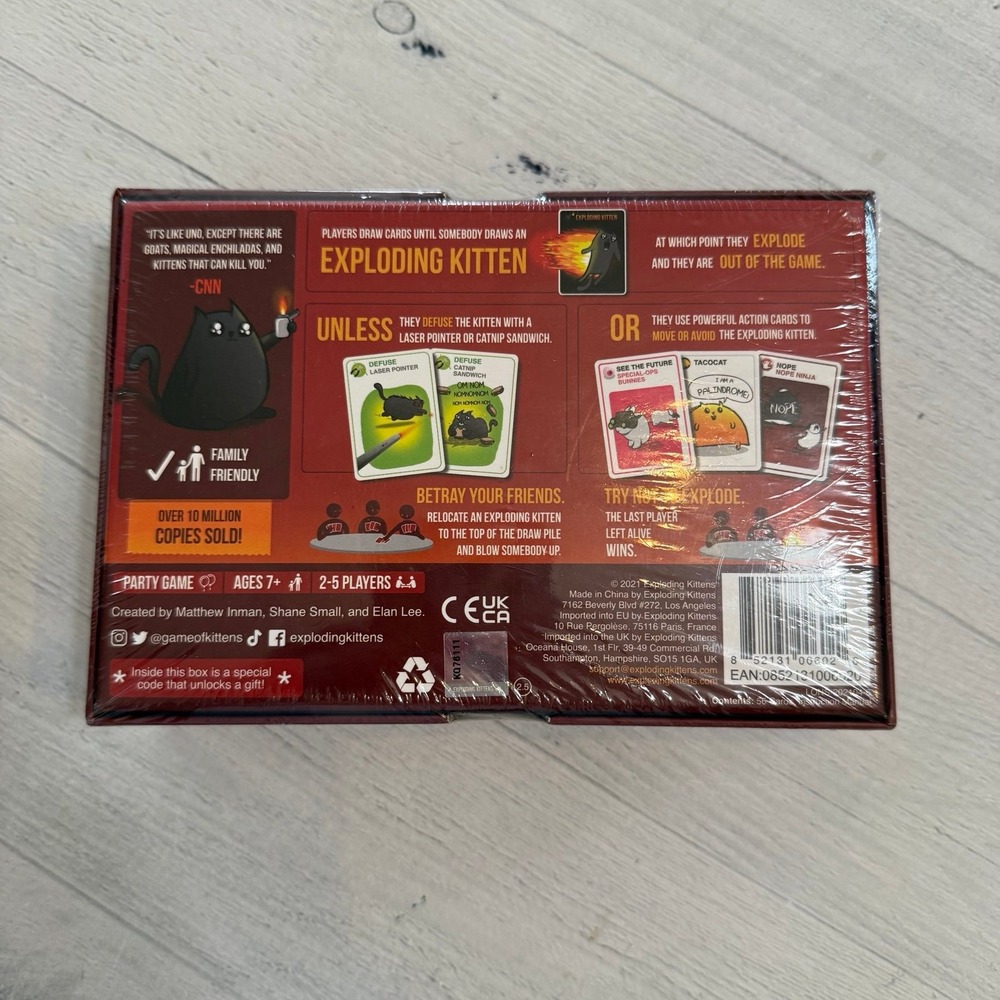 Exploding Kittens Original Edition Card Game NEW - Picture 2 of 2